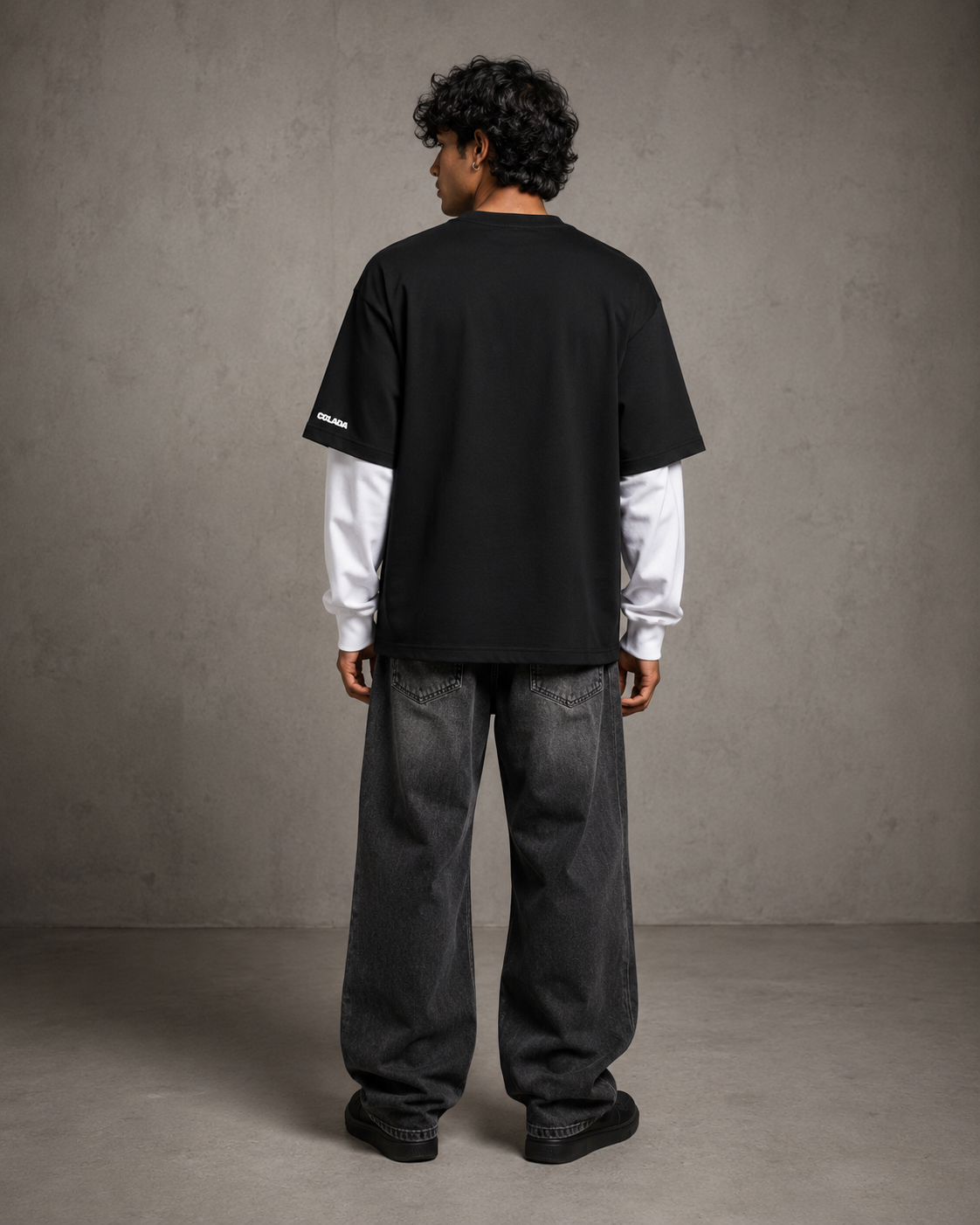 Jatayu Black Attached Sleeve Oversized Tee