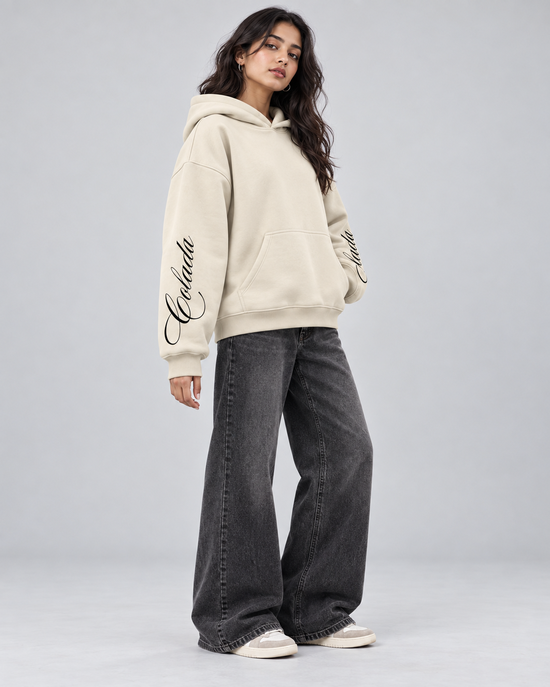 Wolves Creame Boxy Fit Hoodie