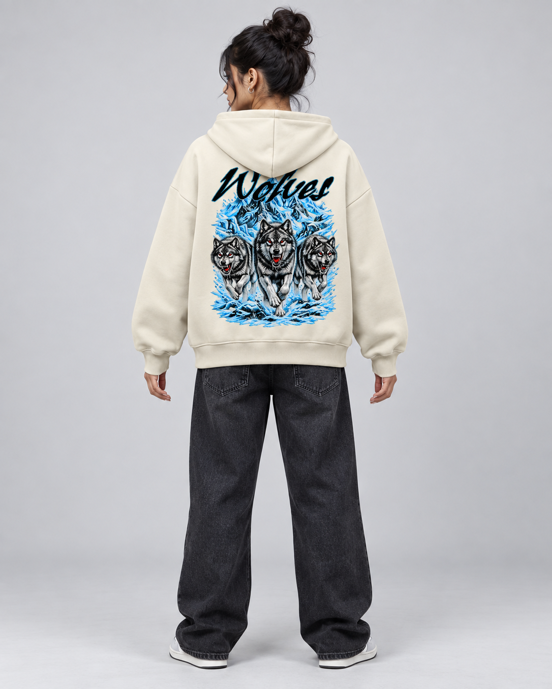 Wolves Creame Boxy Fit Hoodie